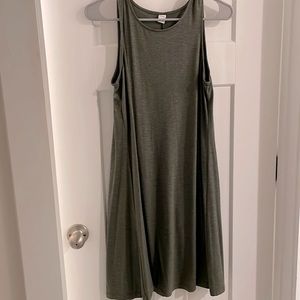 Old Navy Medium Green Casual Sleeveless Dress